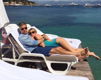 Alessia Marcuzzi sexy al mare 5