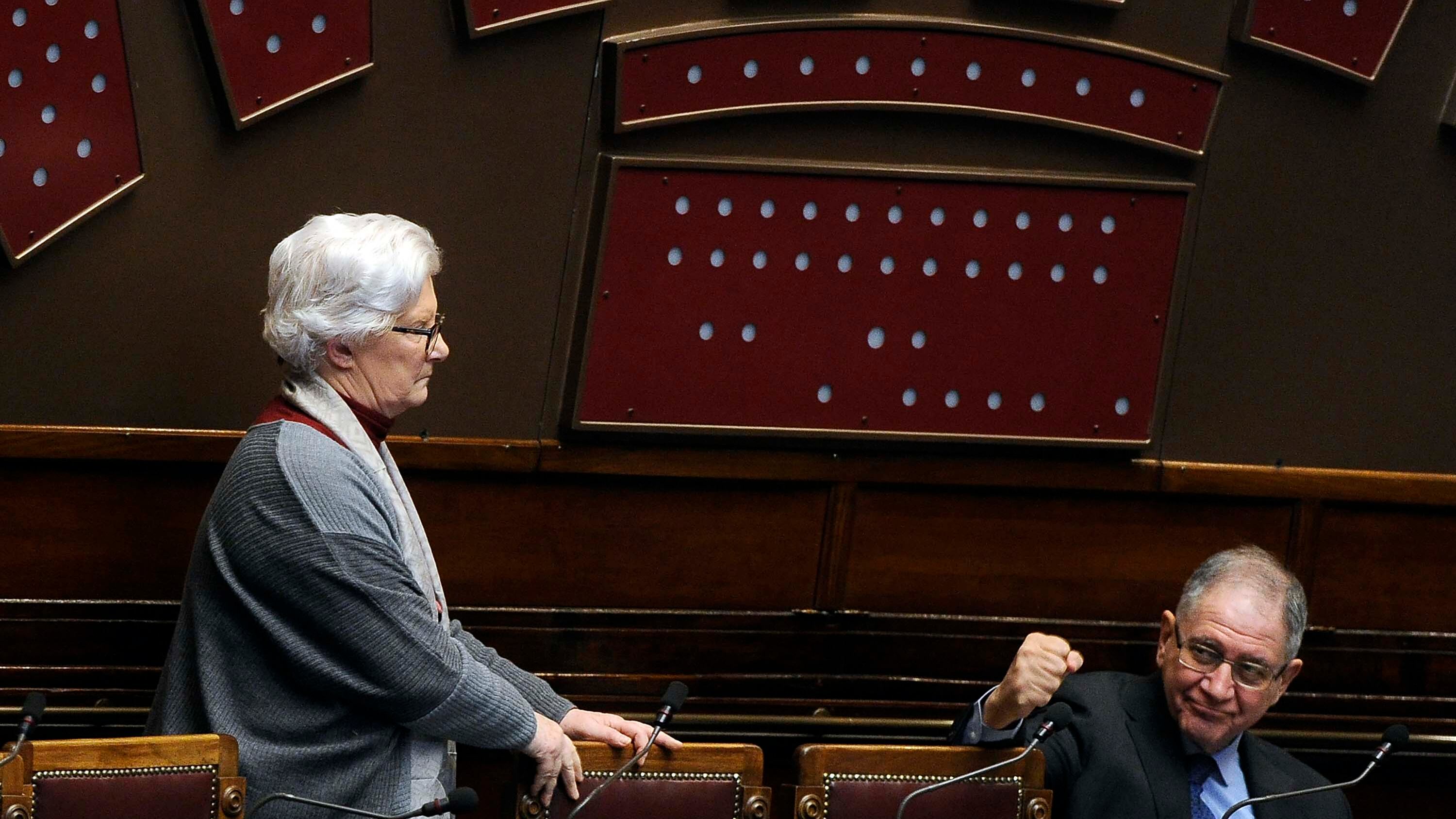 La "guerra" al tabacco riscaldato: ecco chi vuole tassarlo di più