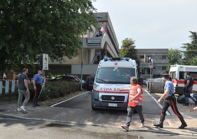 San Donato Milanese: vigile uccide collega e si toglie la vita 14