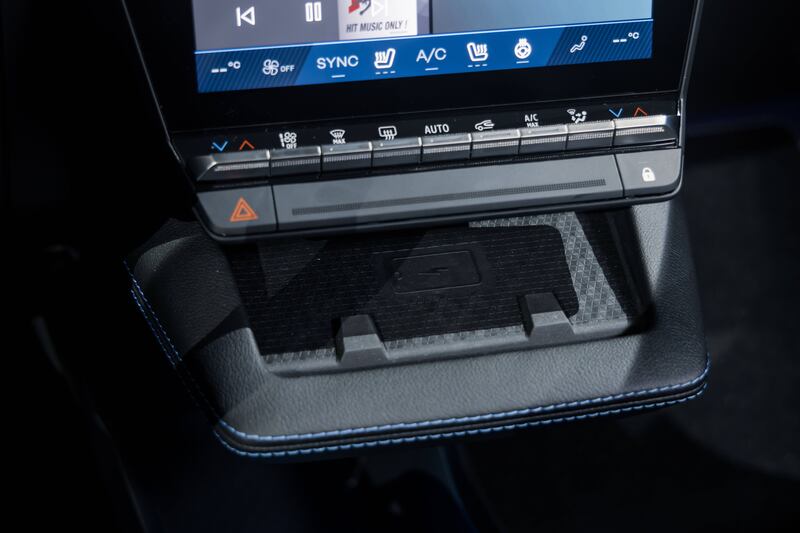 Renault Scenic E-Tech Electric, guarda tutte le foto 13