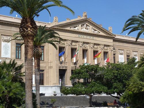Messina, assenteisti con gettone. Inquisiti dodici consiglieri comunali