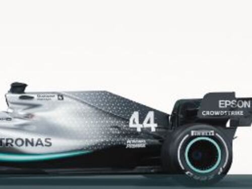 Formula Uno, la Mercedes toglie i veli: ecco la nuova W10