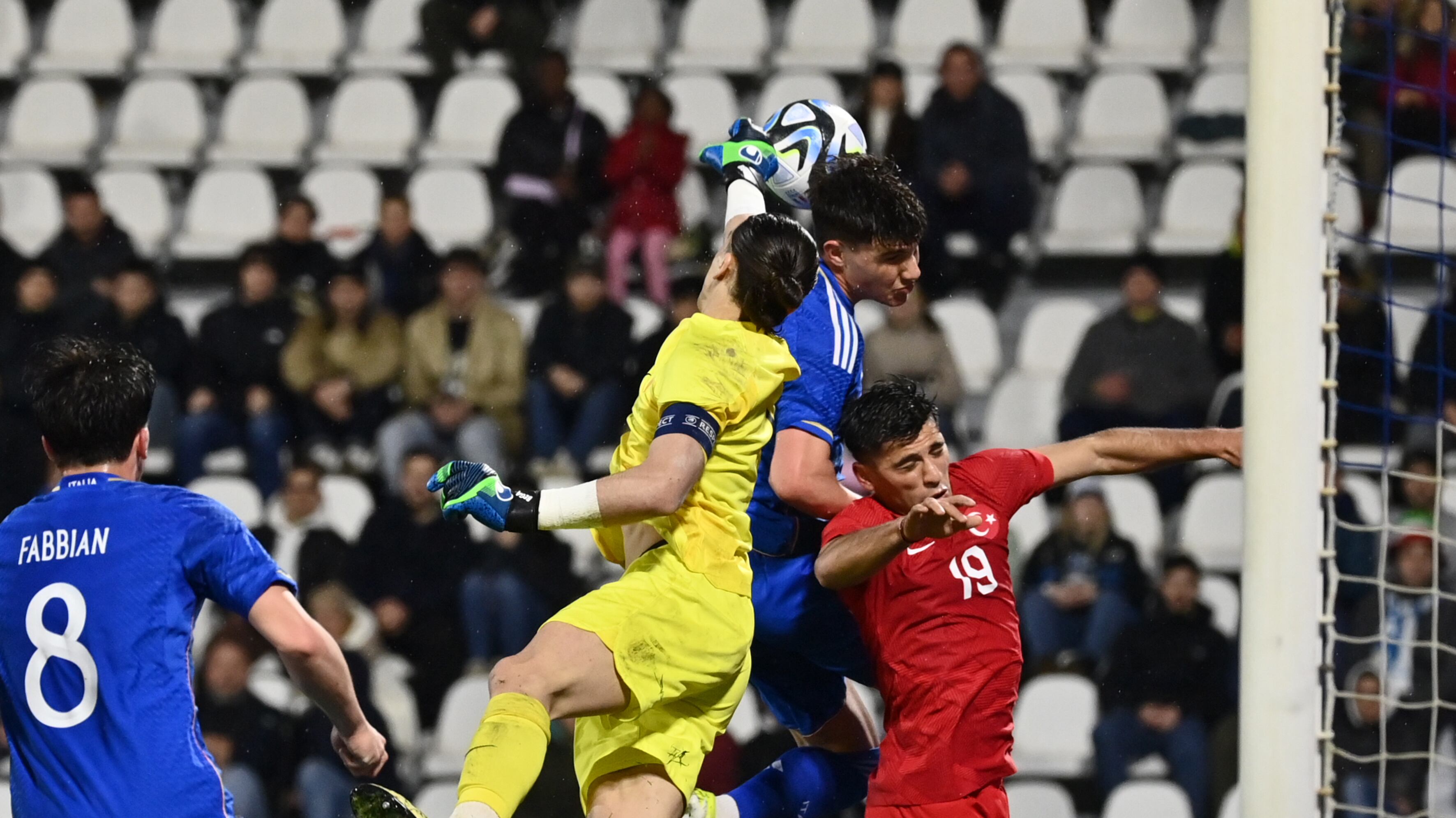 L’Italia U21 pareggia 1-1 con la Turchia, Spalletti punta Calafiori
