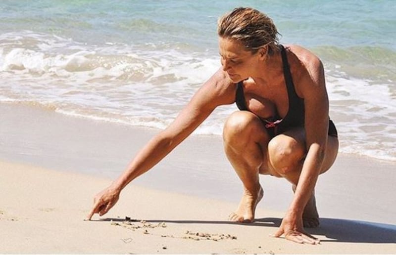 Simona Ventura naufraga solitaria 1