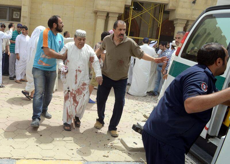 L'Isis prende di mira una moschea Attacco contro gli sciiti in Kuwait