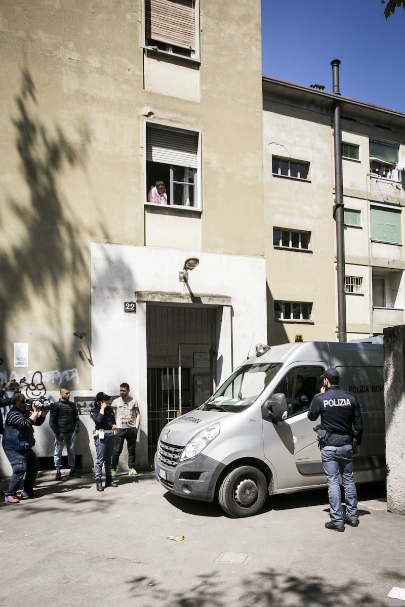 Milano, le immagini della casa del bimbo di due anni trovato morto 15