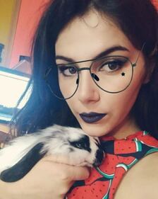 Valentina Nappi, scollatura maliziosa 17