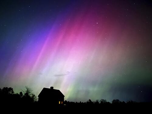 Aurora Boreale, lo spettacolo visibile in Italia: ecco quando e dove vederla di nuovo