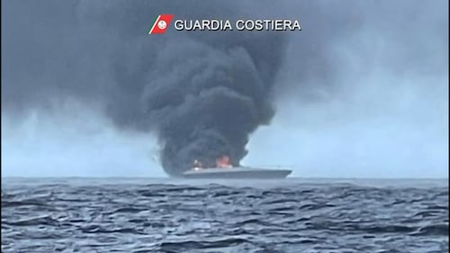 Incendio sullo yacht di Stefania Craxi: le operazioni di soccorso della Guardia Costiera 5