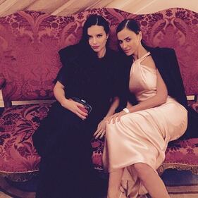 Adriana Lima regina di sensualità: gli scatti più hot della modella brasiliana 24