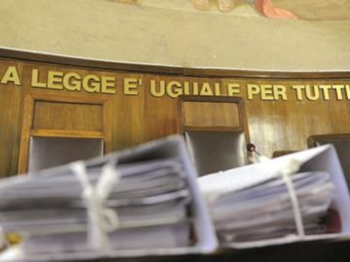 Processi "lumaca", oltre 7 anni per assolverlo dal furto di 5 cucchiai