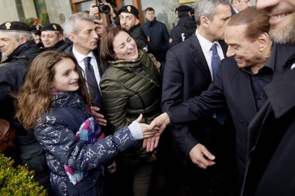 Berlusconi a Napoli: visita nel centro storico 10