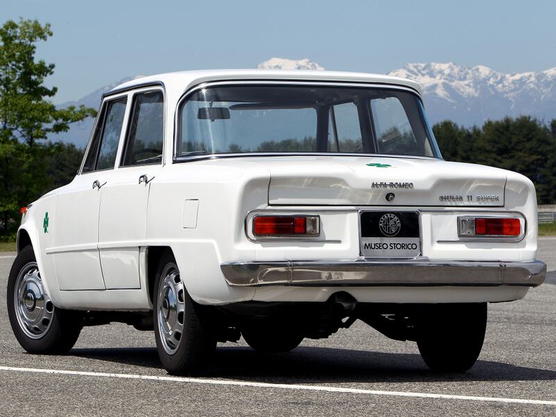 Alfa Romeo Giulia TI Super, guarda la gallery 3