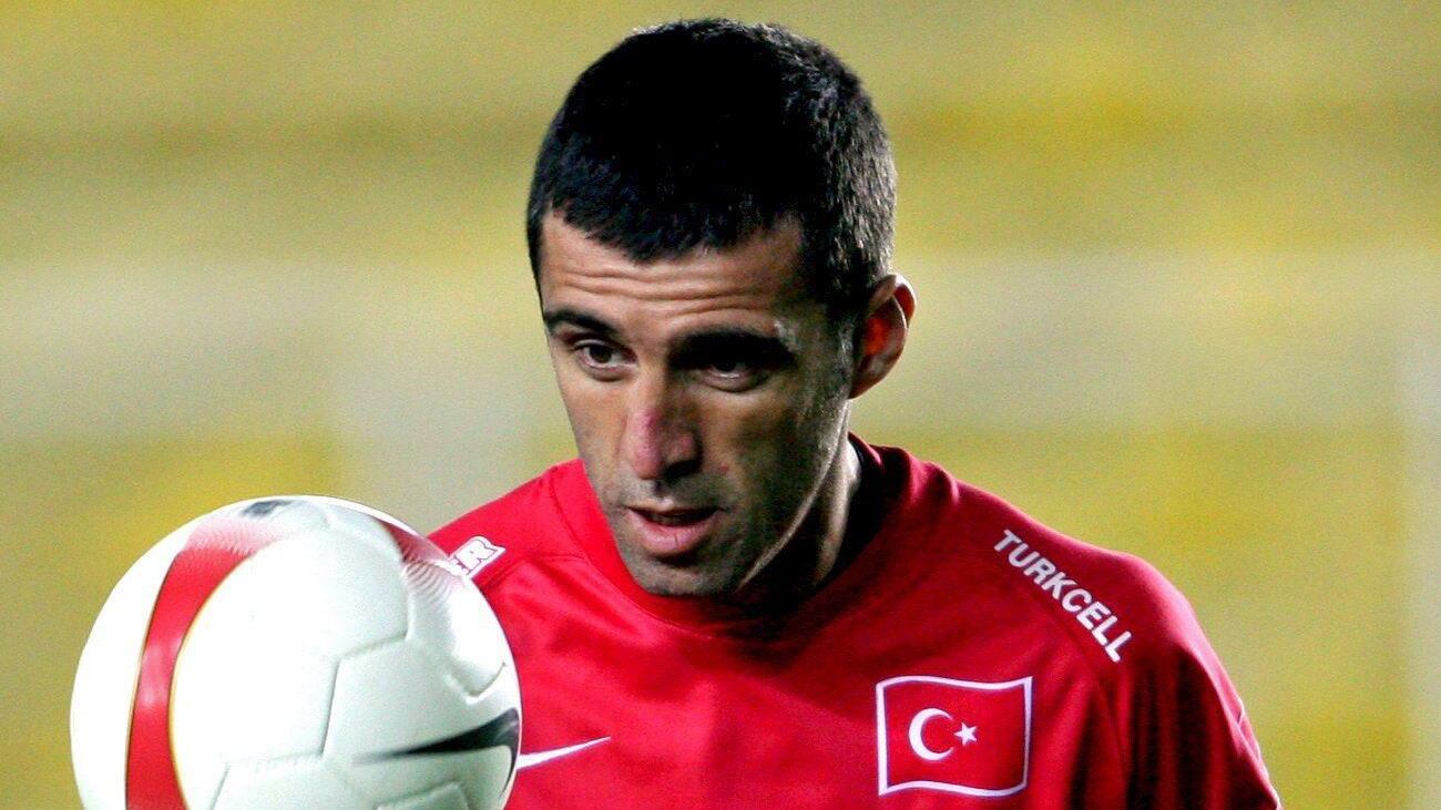 Non nominare Hakan Sukur o vieni licenziato