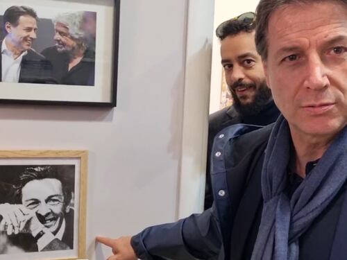 "Portiamo avanti le battaglie di Berlinguer". Ora Conte fa il compagno