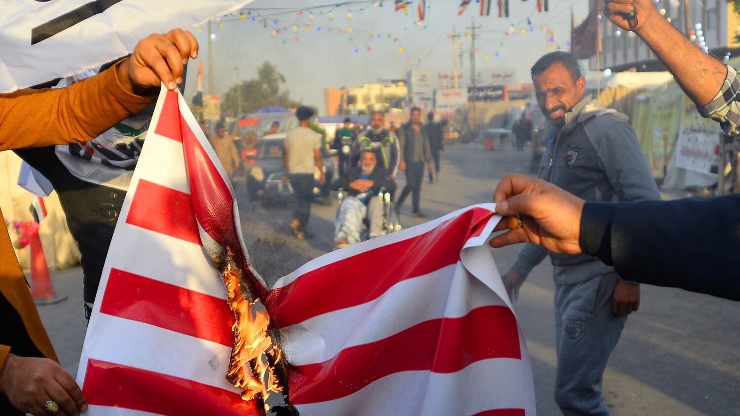 Iraq, assaltata ambasciata Usa