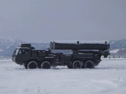 Testata una nuova arma d'attacco ipersonica: come funziona l'Hyper Velocity Gliding Projectile
