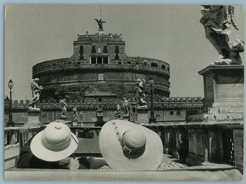 Expo, Grand Tour d'Italia social con le foto del Touring Club