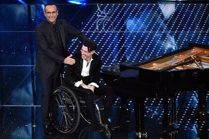 Ezio Bosso, il pianista che ha commosso Sanremo 2016. Le foto 4