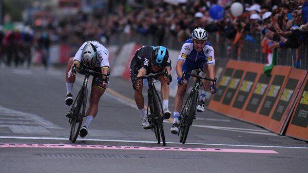 Tirreno a Kwiatko con vista Sanremo