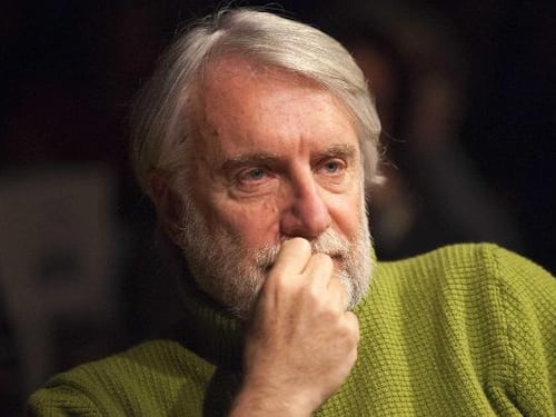"Non fate l'errore di copiare gli uomini". Paolo Crepet parla alle donne
