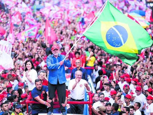 Brasile nel caos, accuse da Trump e Bolsonaro: “Voto truccato”