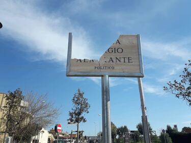 Ladispoli, quello che rimane di via Almirante 3