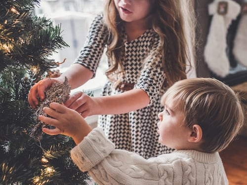 Abbigliamento bambini: gli outfit imperdibili per Natale