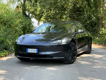 Tesla Model 3 RWD 2024: la gallery dell'elettrica più convincente in commercio 2
