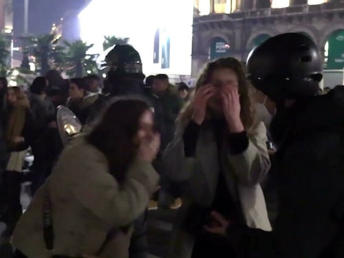 Stupri in piazza e rapine. "Odio straniero anti Italia"