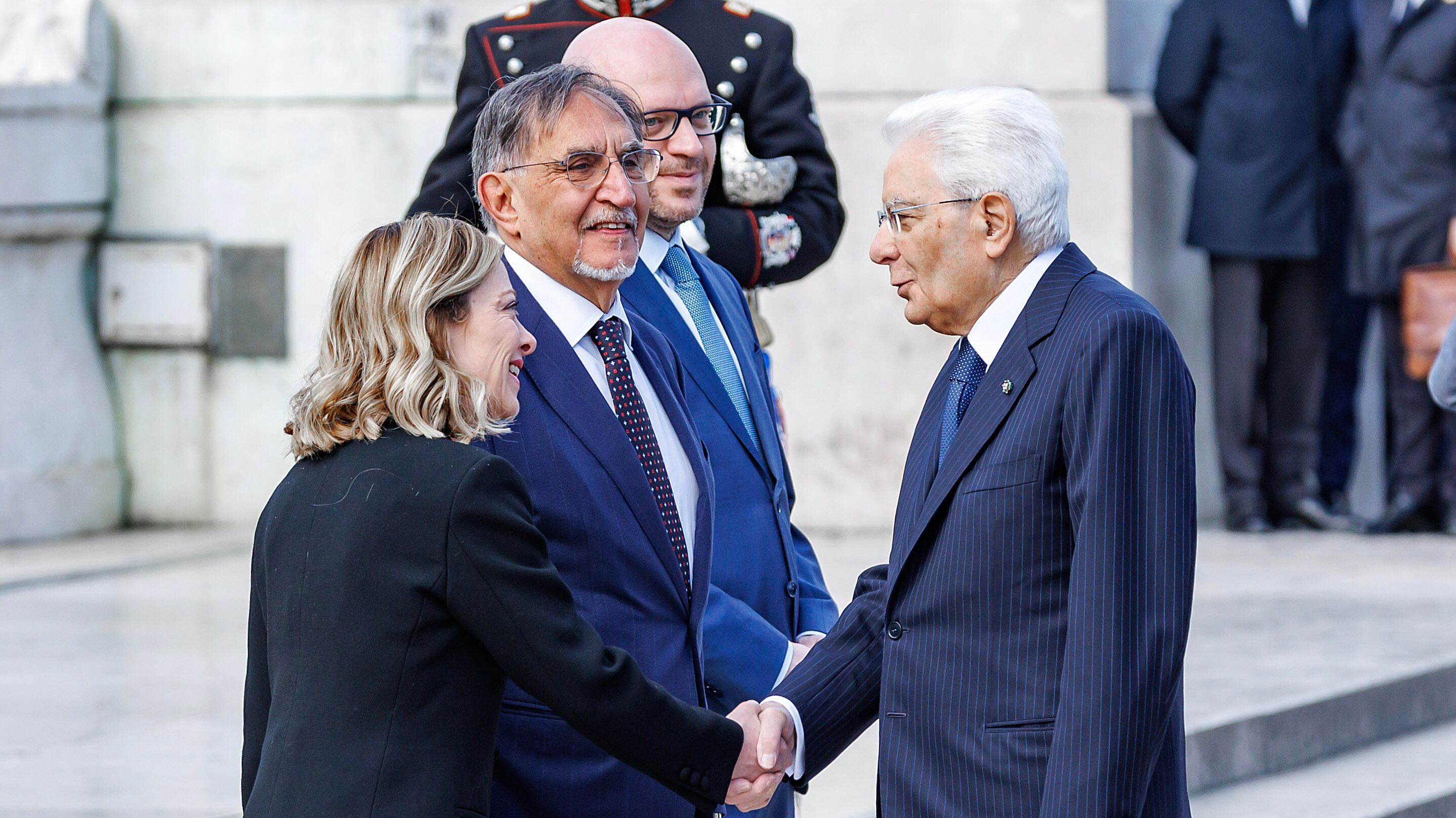 Mattarella tiene unito il Paese. Quella sintonia con la premier