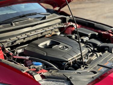 Mazda CX-5 2024: guarda la gallery del suv premium giapponese 15