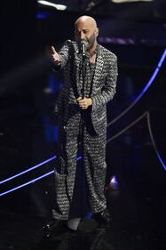 Sanremo 2024: ecco il look della terza serata del Festival dai Negramaro 4