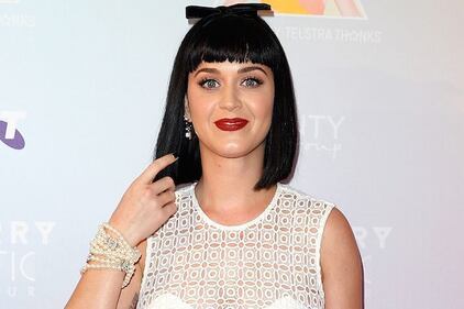 Katy Perry sexy in spiaggia  29