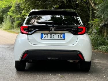 Toyota Yaris 2024: guarda la gallery del nuovo ibrido da 130 CV 17