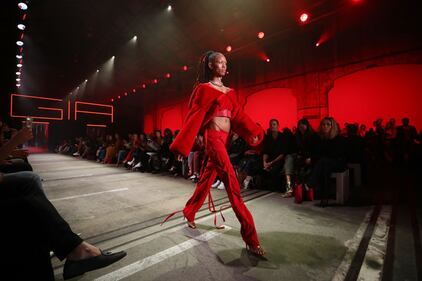 Mercedes-Benz Fashion Week 2018: la sfilata delle modelle 6