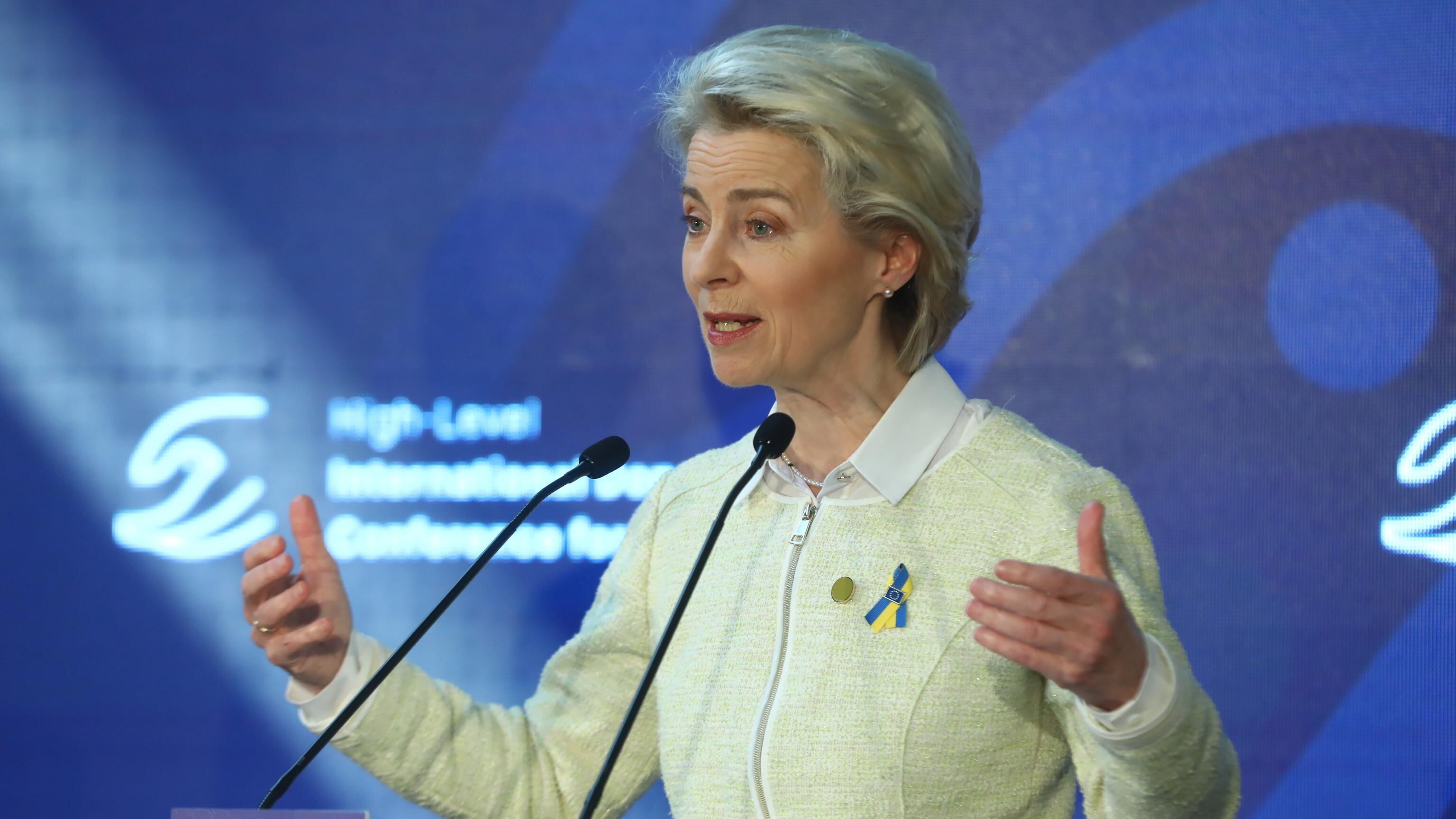 Tank, aerei e droni: così si riarma l'Ue