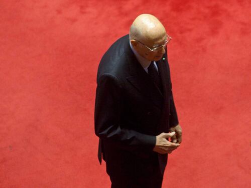 M5S all'attacco: "Napolitano boia". Pronta la messa in stato d’accusa