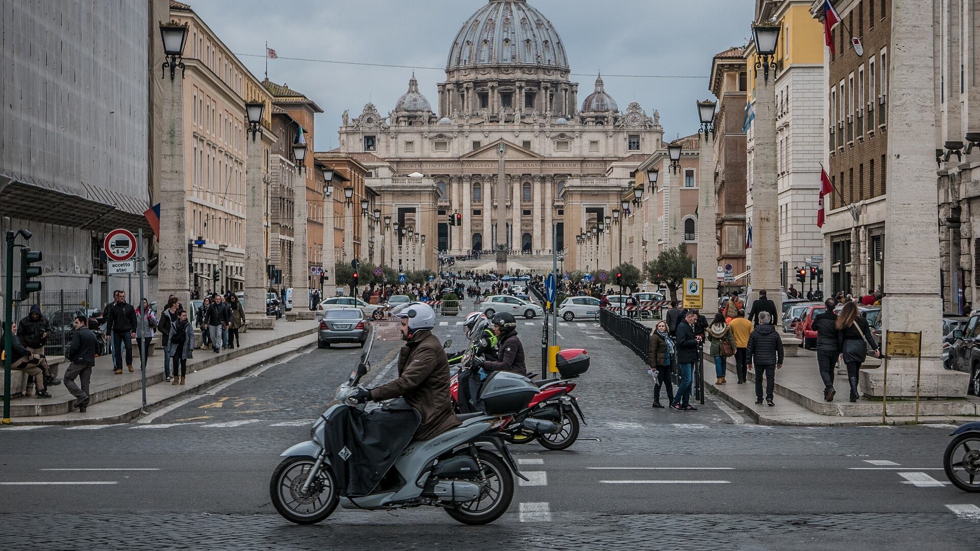 Caffè al bancone a tre euro: truffa ai turisti