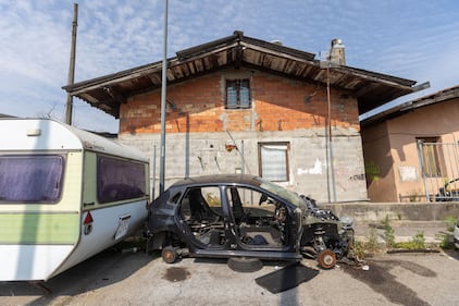 Sgombero al campo rom di Milano 2