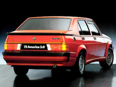 Alfa 75: guarda la gallery 15