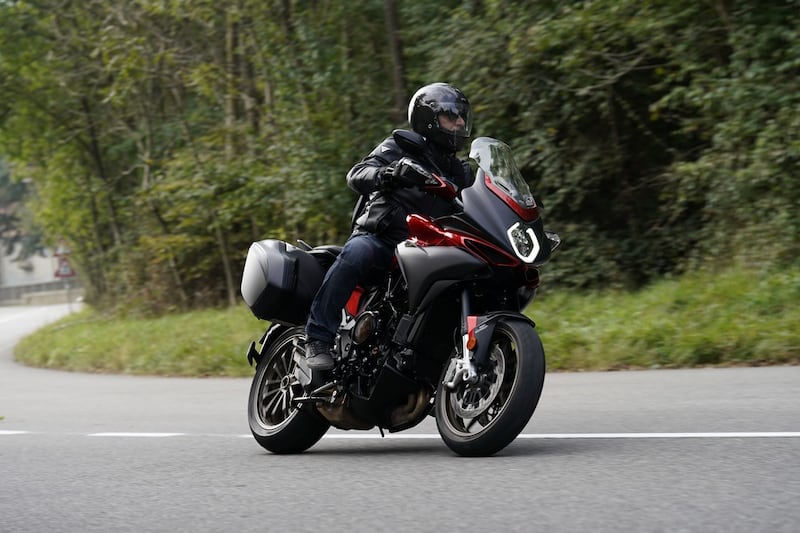 Emozioni a Schiranna con MV Augusta, guarda le foto del test drive 12