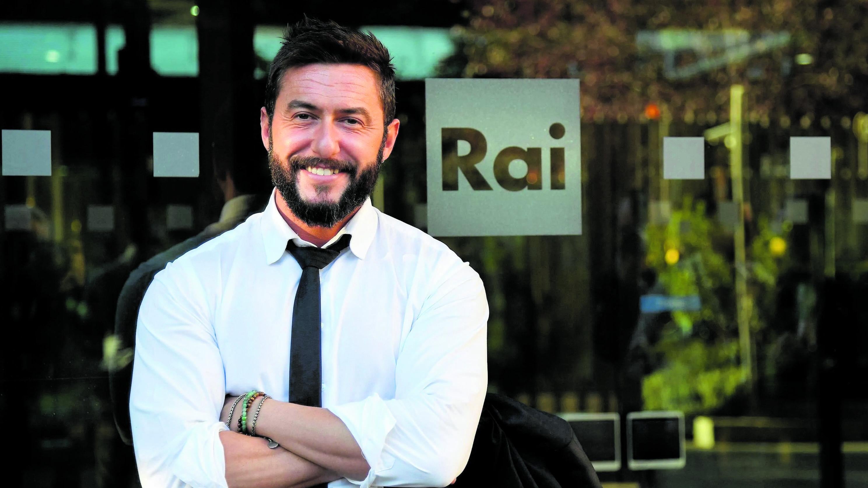 "Sì, sono un bagnino. Voglio salvare i deboli"