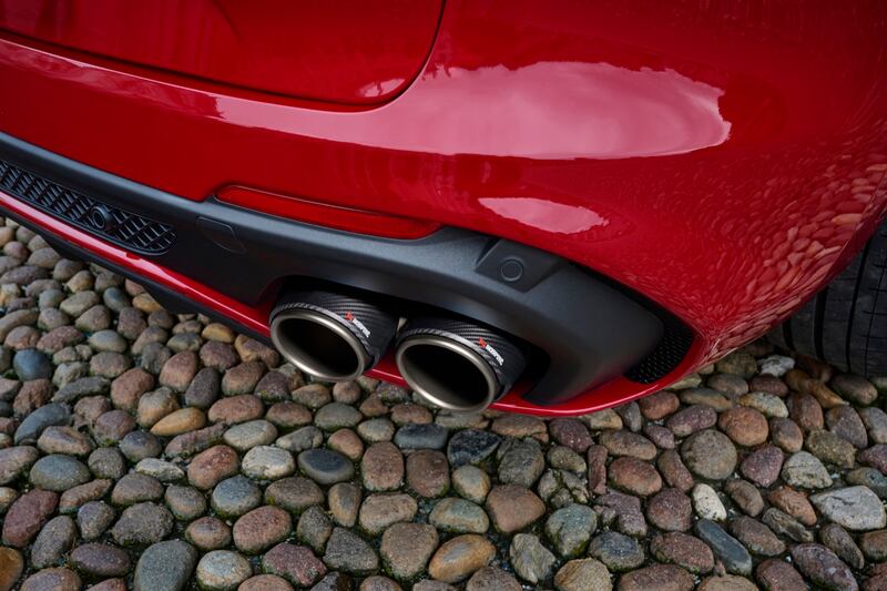 Nuova Alfa Romeo Stelvio Quadrifoglio 2023: guarda la gallery del restyling 7