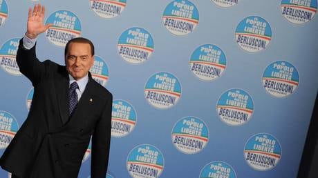Berlusconi: "Il Pd ha distrutto Mps, figurarsi l'Italia"