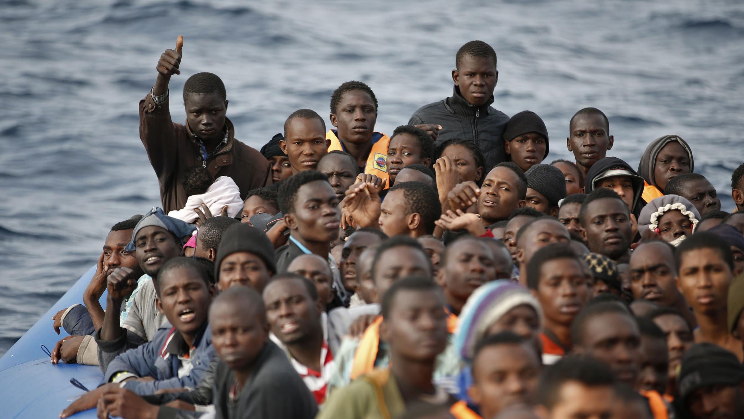 Mille sbarcati, Lampedusa collassa