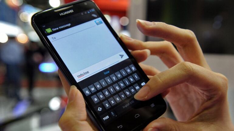 Rapina al bar, ma perdono il cellulare: presi due minorenni