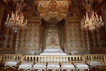 Riapre al pubblico la Reggia di Versailles 1