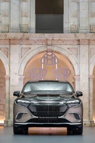 Mercedes-Maybach EQS SUV: guarda la gallery 5