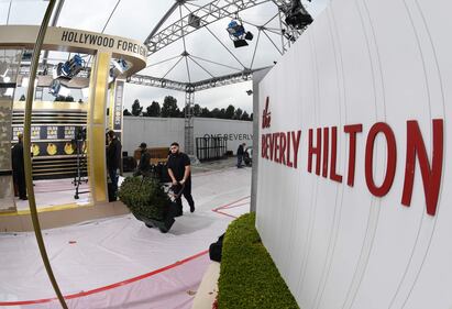Golden Globes - carpert 18